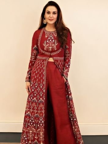 Preity Zinta in Pakistani Suits