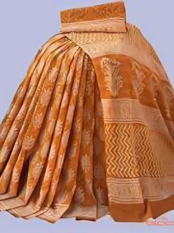 A Traditional Elegant Cotton Yellow Saree