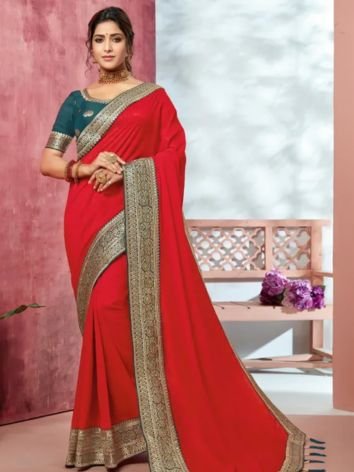 Tuck the Saree’s Border over A Handcuff